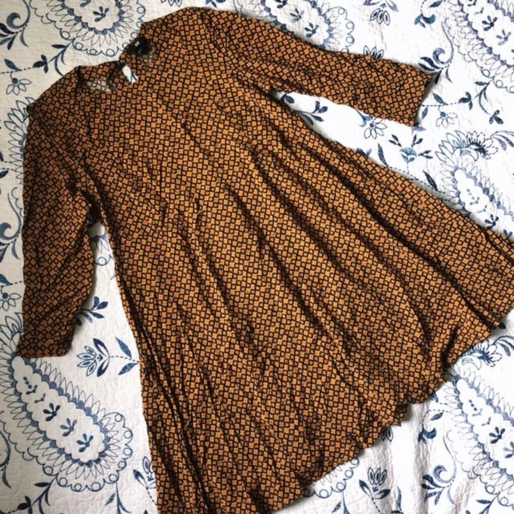 H&M Orange Patterned Swing Dress